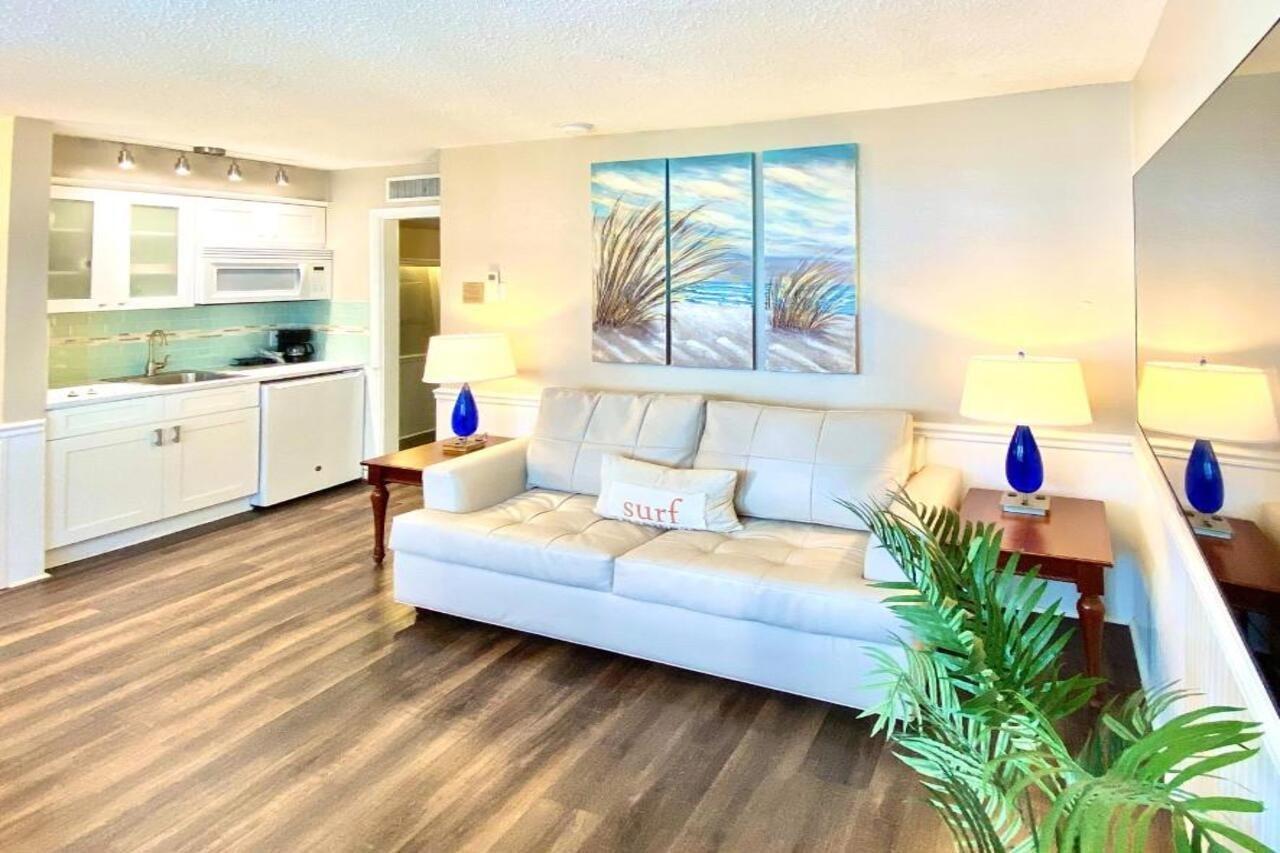 Thunderbird Beach Resort Treasure Island Exterior foto